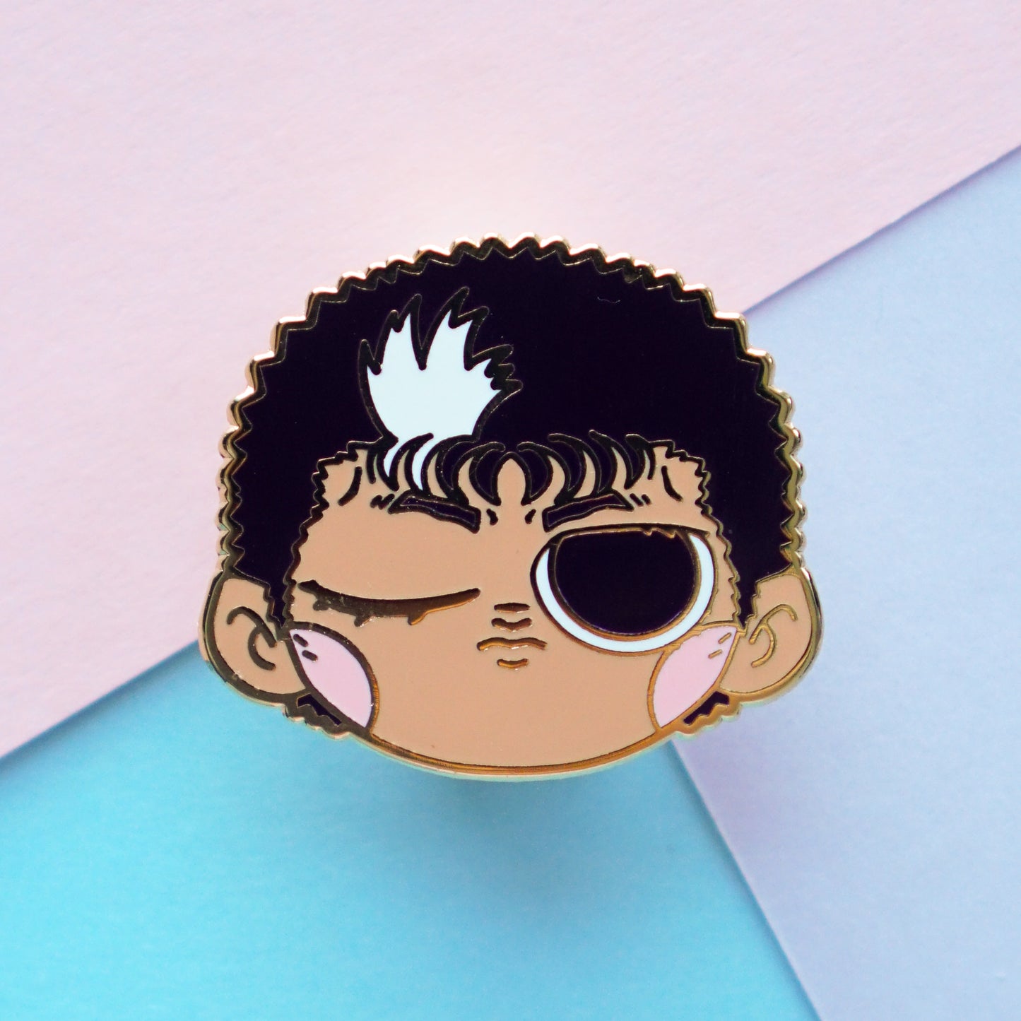 struggler - enamel pin